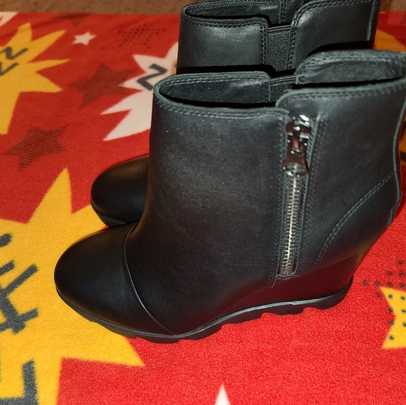 Sorel Booties - Picture 5 of 13